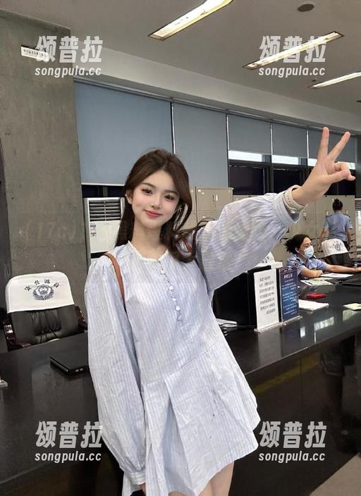 17c黑料爆料超劲爆线路，少女私房吃瓜大放送