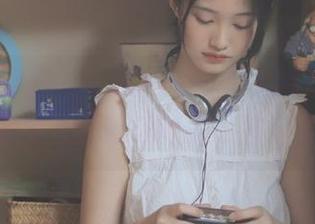 在https://51cg.fun发布最火爆的吃瓜新闻，实时更新中