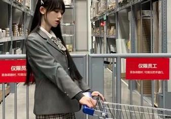 必逛的51cg10网页首页，少女们的吃瓜新世界