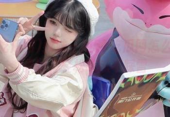 教妹子用51吃瓜网怎么看苹果版，轻松吃瓜不踩雷