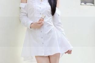 51吃瓜群众观看二次元动漫游戏的狂热盛宴