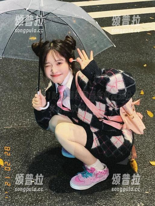 61吃瓜爆料网超新鲜视频分享，少女最喜欢的网站之一