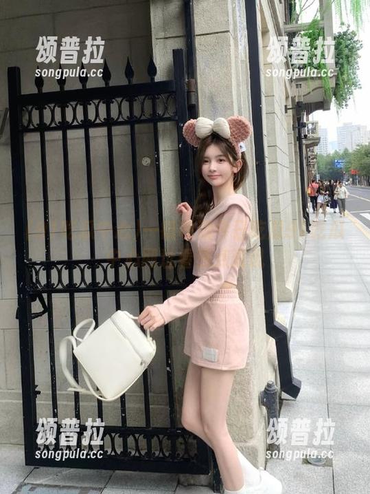 一键收藏今日吃瓜91吃瓜中心网址看热点资讯