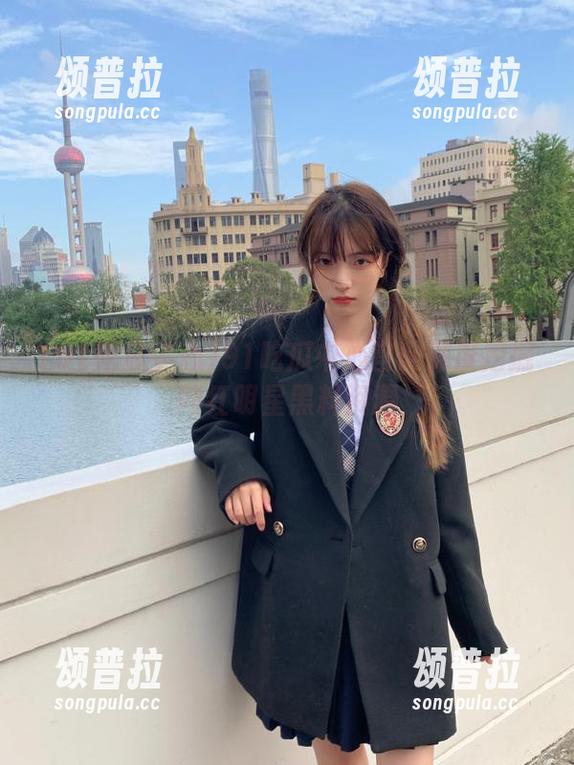 91吃瓜中心官网深度挖掘网红明星黑料资源
