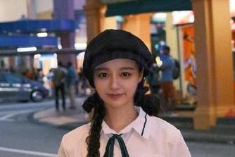 跟随91吃瓜中心一起永不迷路，热门事件一步到位