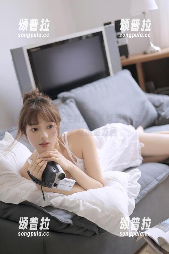 女生教你永久登录91吃瓜网国产，吃瓜更方便