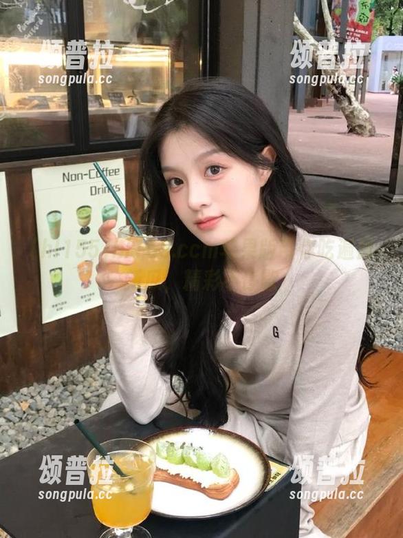 hl155 hl155.ccm苹果版带你吃遍最新瓜,精彩不停歇