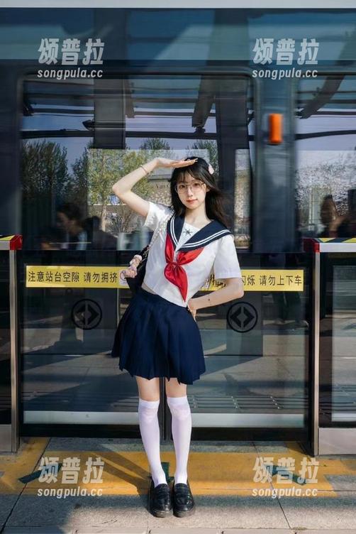 五一吃瓜网 五一吃瓜网app官方下载苹果,370真人观看热门吃瓜新闻