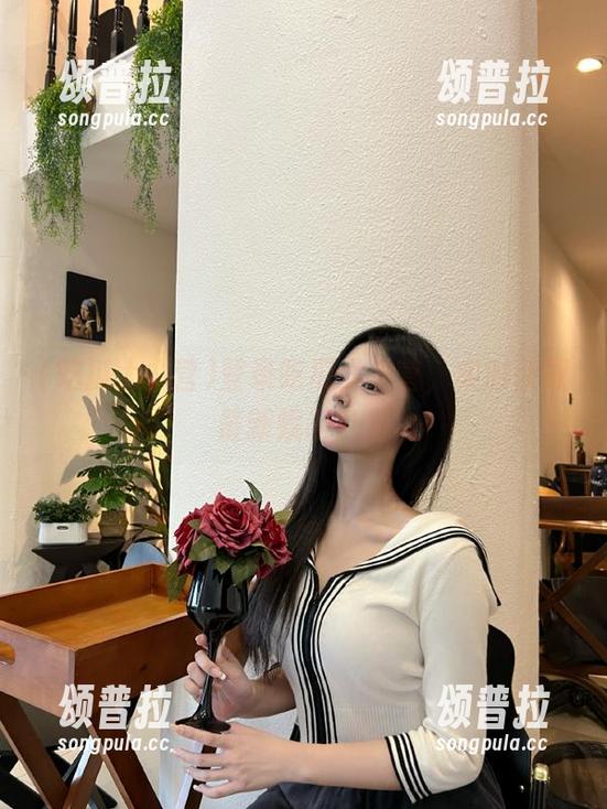 登录吃瓜大本营，实时获取最新娱乐八卦