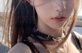 吃瓜网是什么网，苹果版和网站版内容一样能看吗？