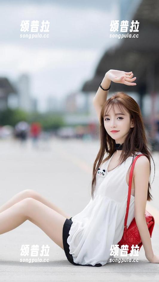轻松吃瓜就选《黑料不打烊的链接》苹果版，链接不断更新！