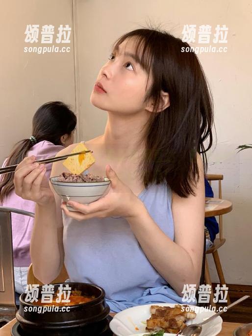 黑料社最新官网直达，轻松get最新爆料好吃瓜！