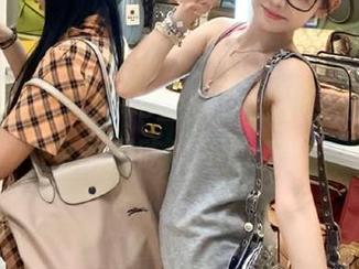 黑料网cc全新免费视频上线，女生围观吃瓜不间断！