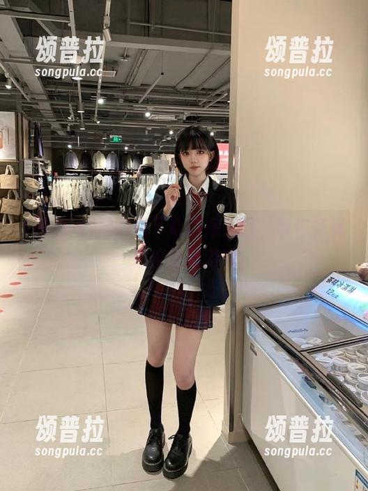 黑料网下载链接入口，带你畅玩心仪动漫游戏